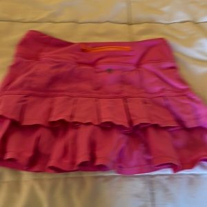 Iiviva athletic skirt girls good condition